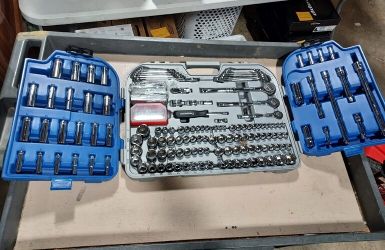 Auctions image thumbnails