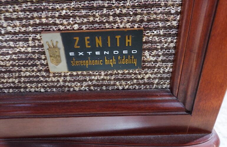 Auctions image thumbnails