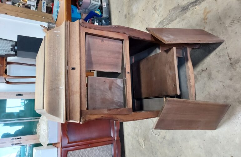 Auctions image thumbnails