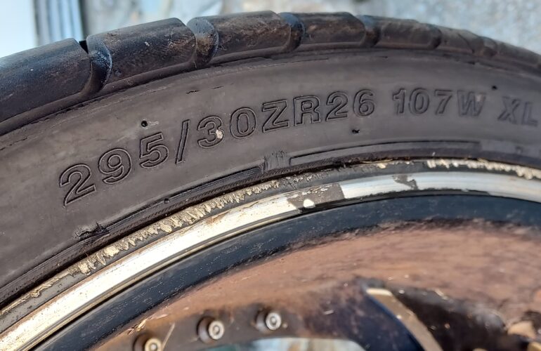 Auctions image thumbnails