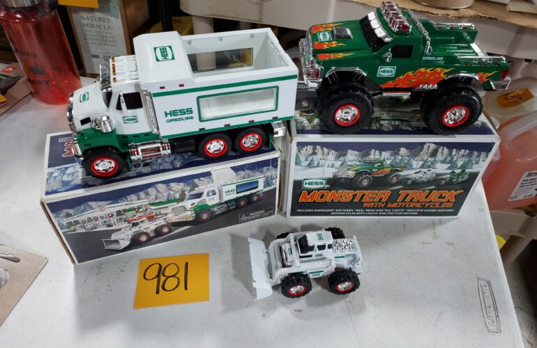 Auctions image thumbnails