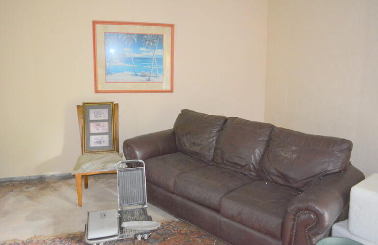 Auctions image thumbnails