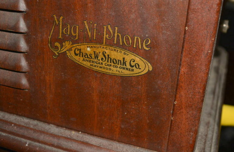 Auctions image thumbnails