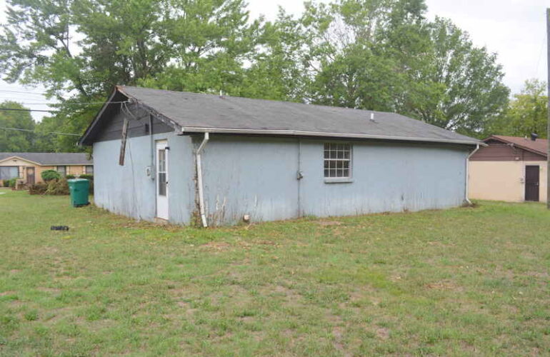 Auctions image thumbnails