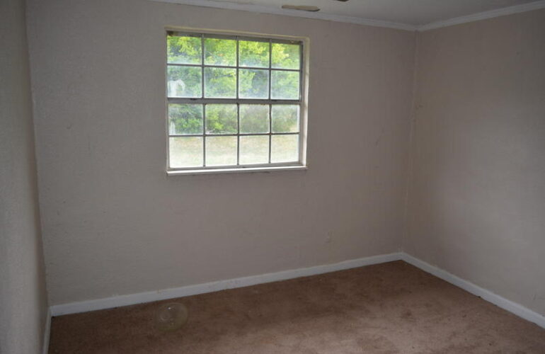 Auctions image thumbnails