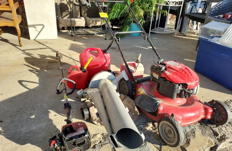 Auctions image thumbnails