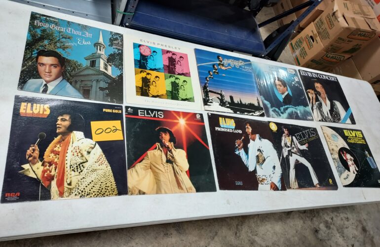 Auctions image thumbnails