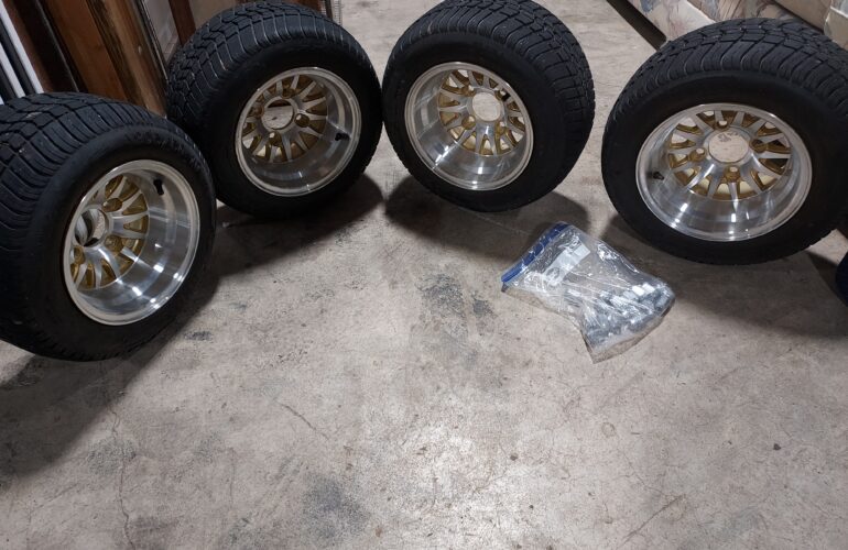 Auctions image thumbnails