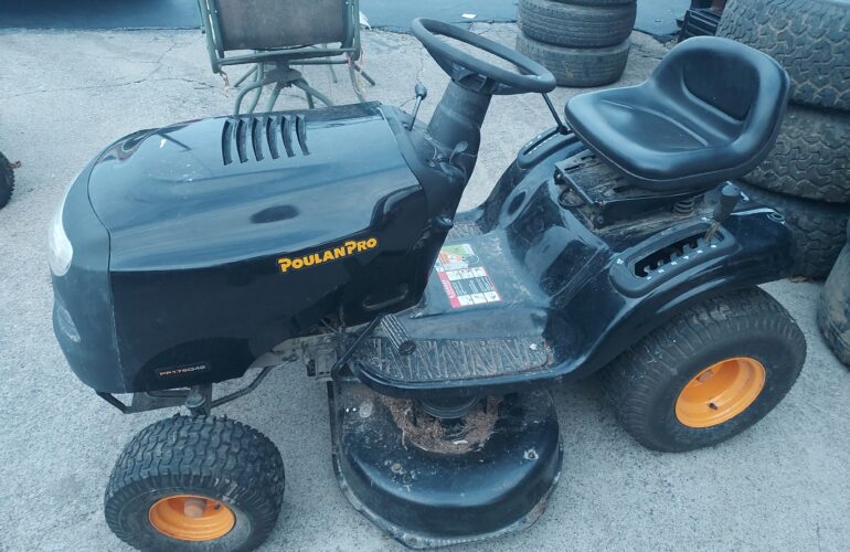 Auctions image thumbnails