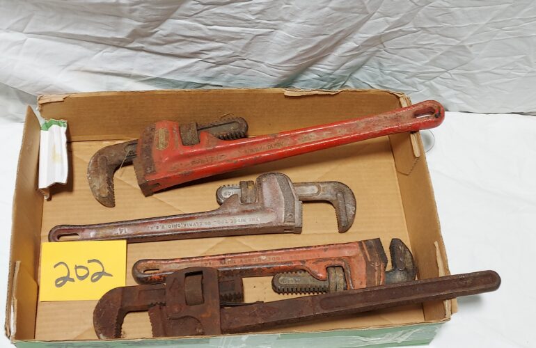 Auctions image thumbnails