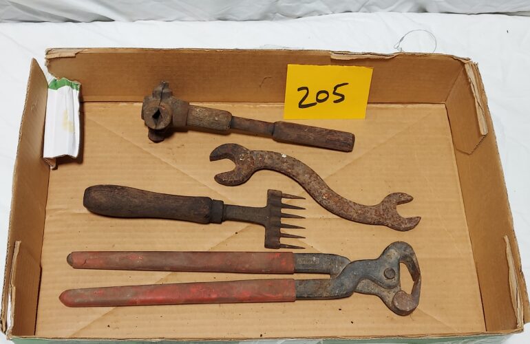 Auctions image thumbnails