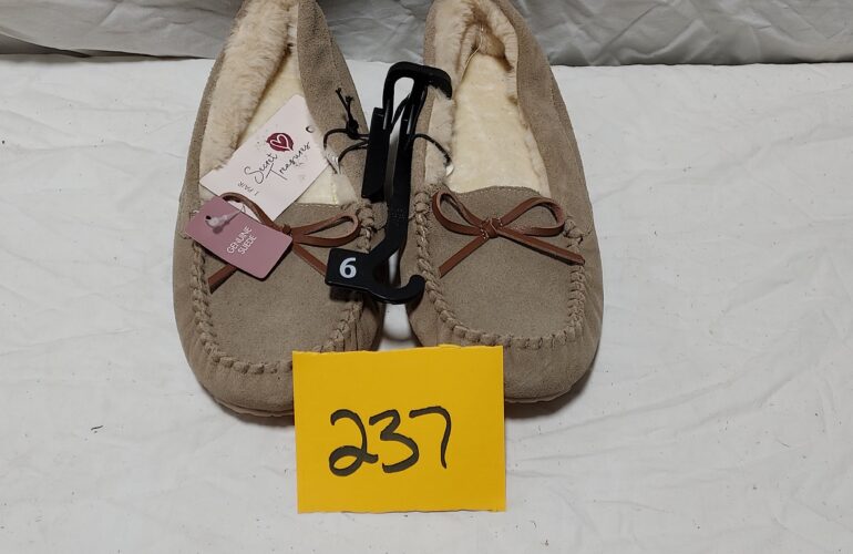 Auctions image thumbnails