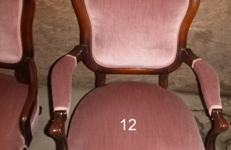 Auctions image thumbnails