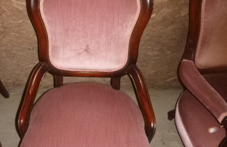 Auctions image thumbnails