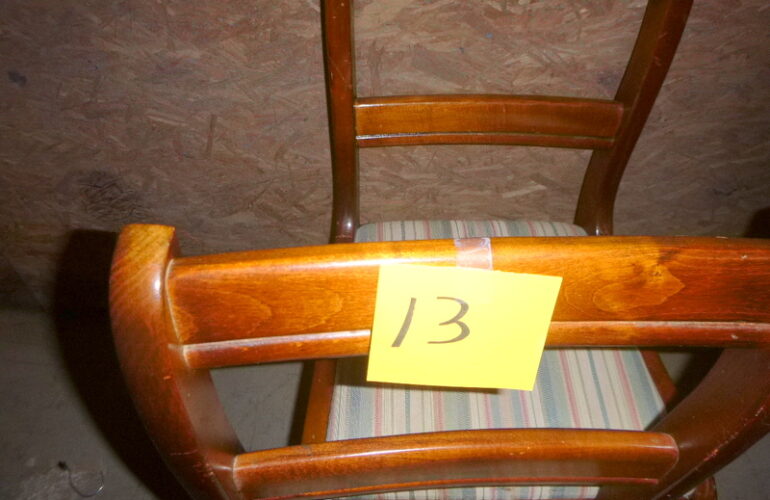 Auctions image thumbnails