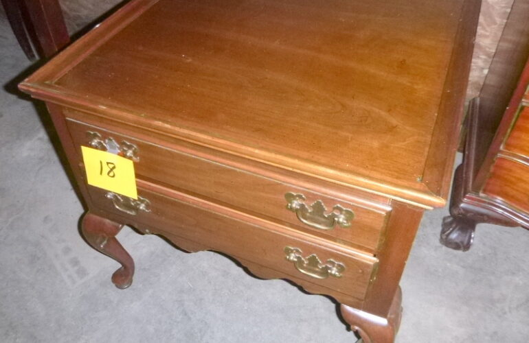 Auctions image thumbnails