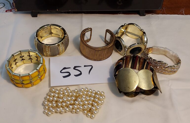 Auctions image thumbnails