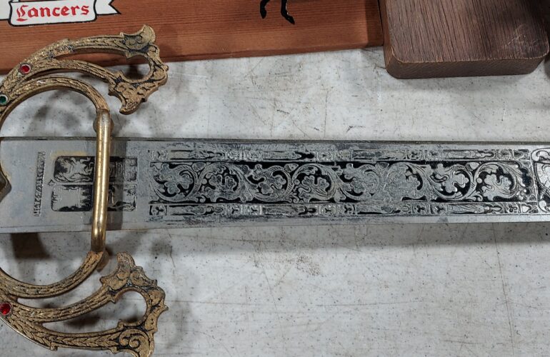 Auctions image thumbnails