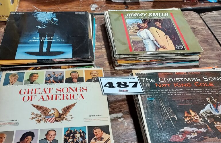 Auctions image thumbnails