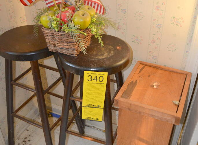 Auctions image thumbnails