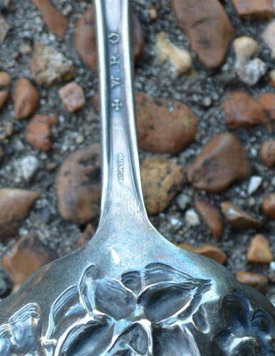 Auctions image thumbnails