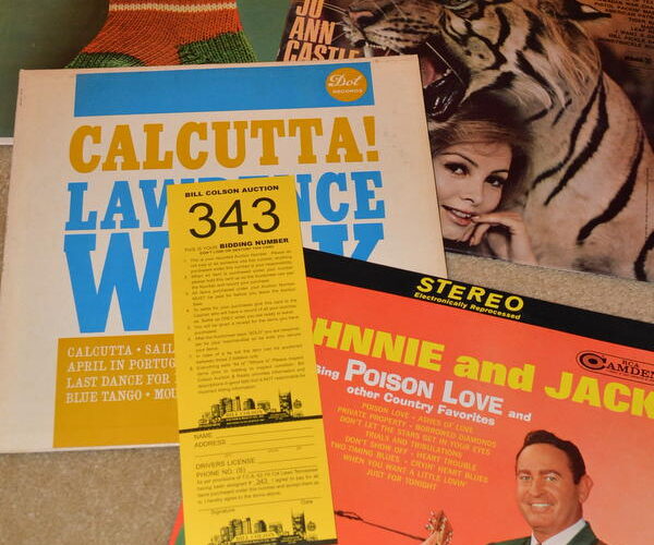 Auctions image thumbnails