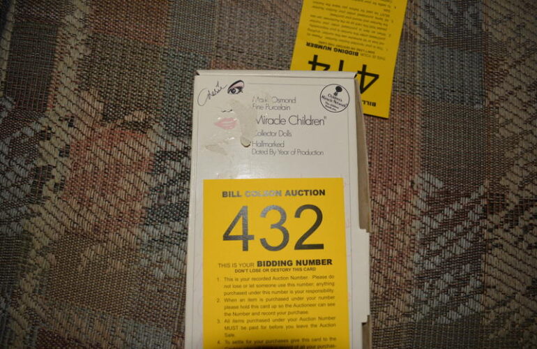 Auctions image thumbnails