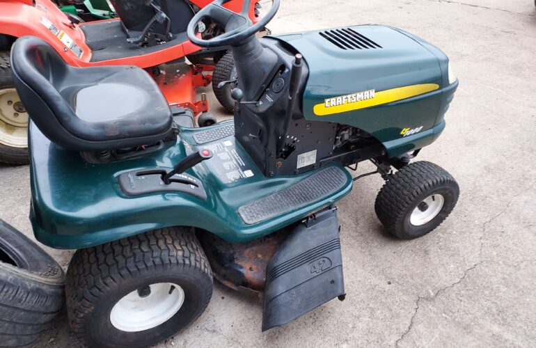 Auctions image thumbnails