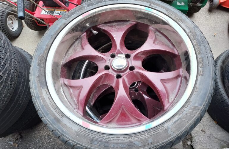 Auctions image thumbnails