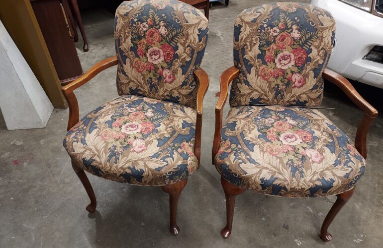 Auctions image thumbnails