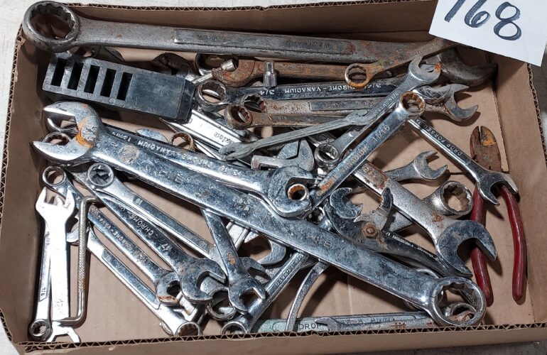 Auctions image thumbnails