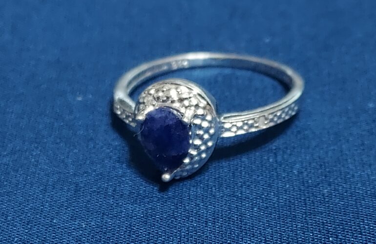 Auctions image thumbnails