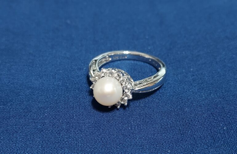 Auctions image thumbnails