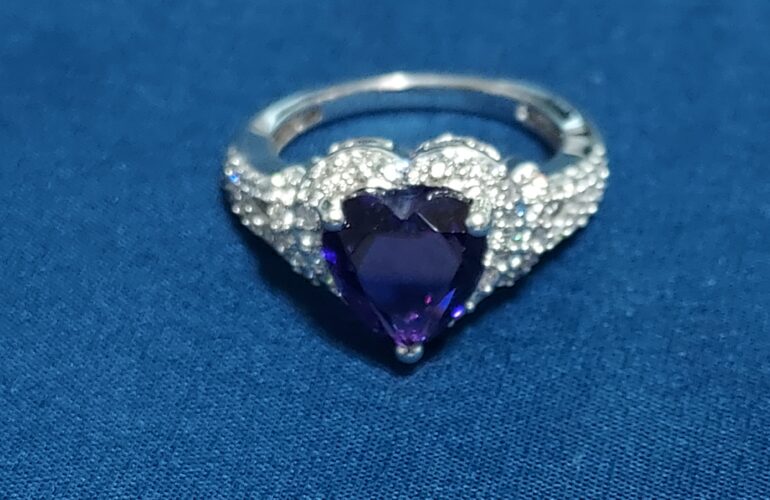 Auctions image thumbnails