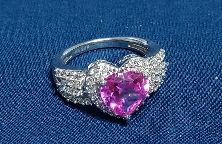 Auctions image thumbnails