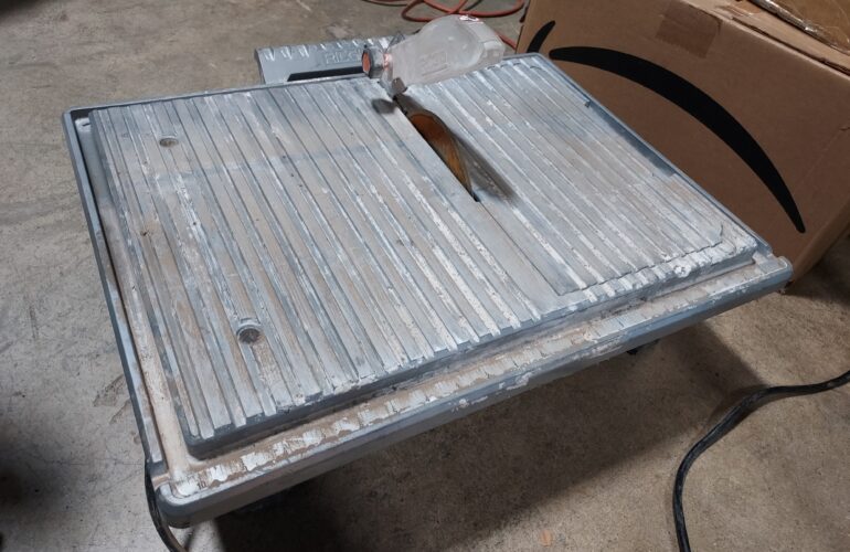 Auctions image thumbnails