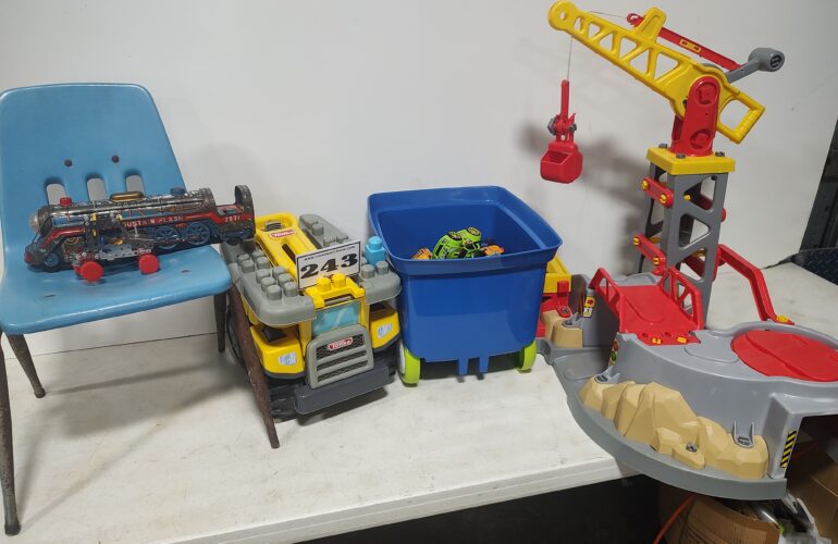 Auctions image thumbnails