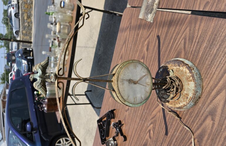 Auctions image thumbnails