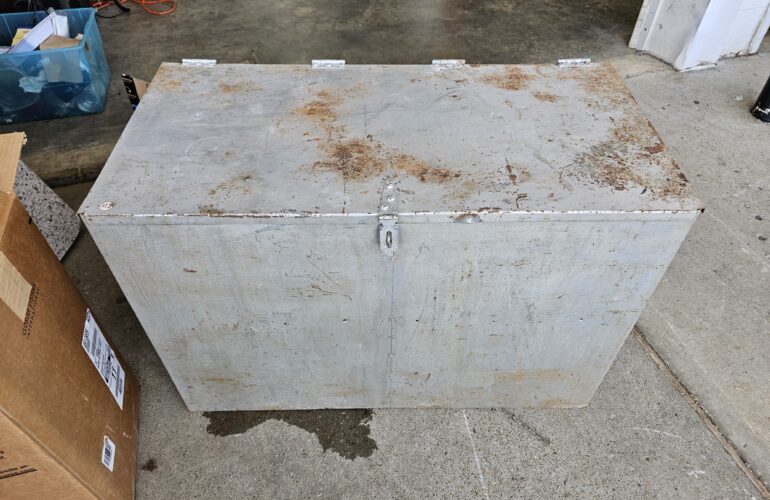 Auctions image thumbnails