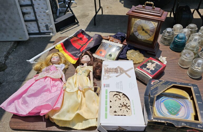 Auctions image thumbnails