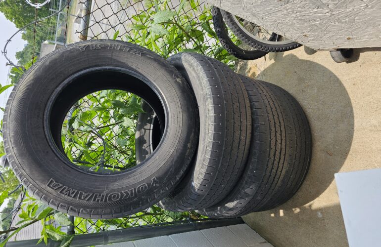 Auctions image thumbnails