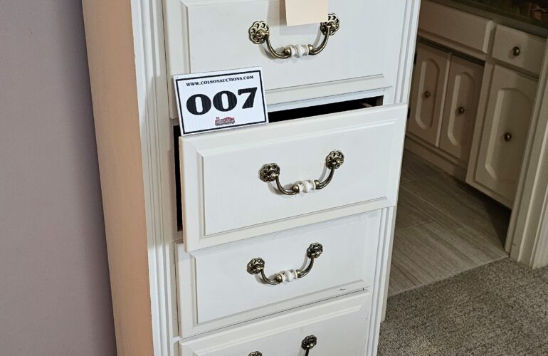 Auctions image thumbnails