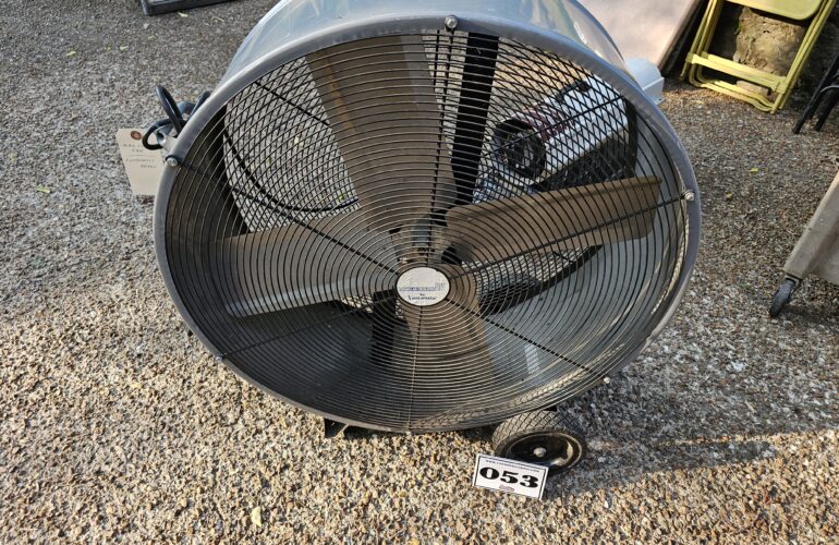 Auctions image thumbnails