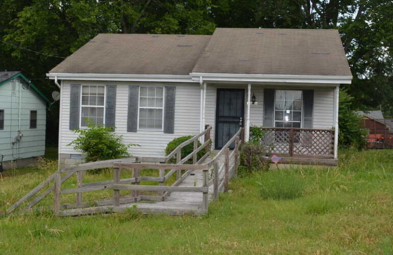 Auctions image thumbnails