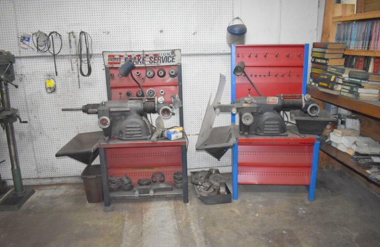 Auctions image thumbnails