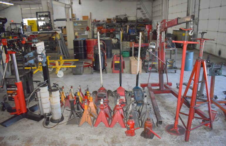 Auctions image thumbnails