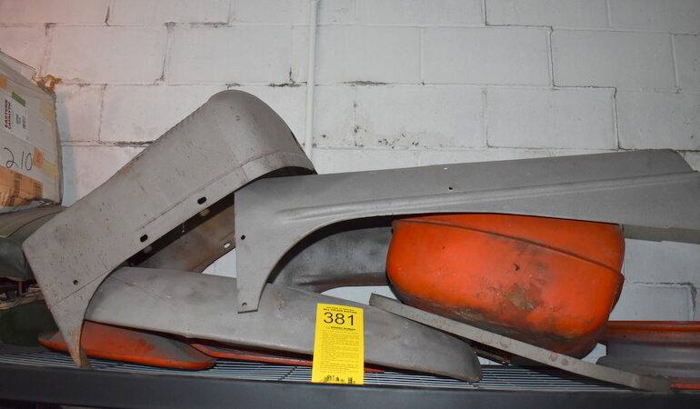 Auctions image thumbnails