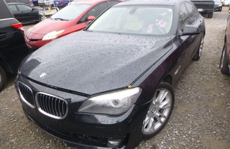 Auctions image thumbnails