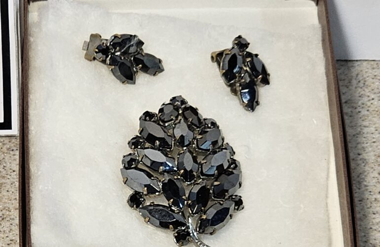 Auctions image thumbnails