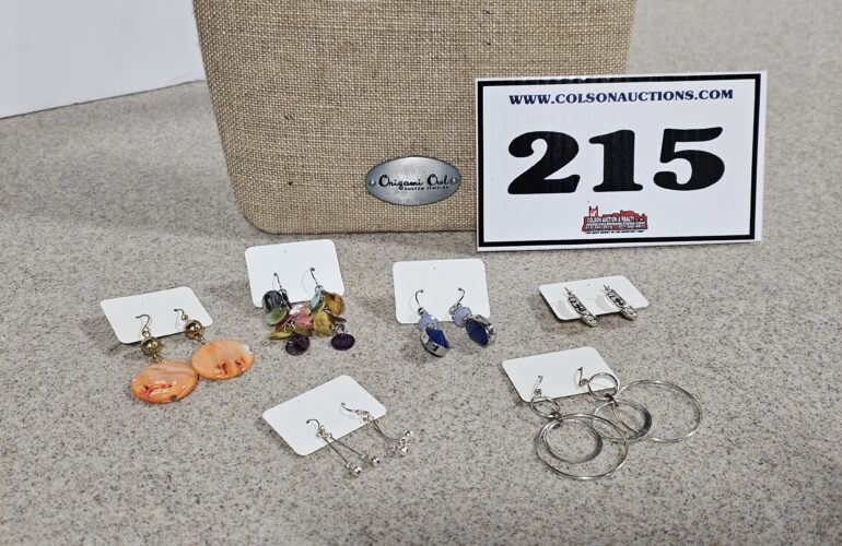 Auctions image thumbnails